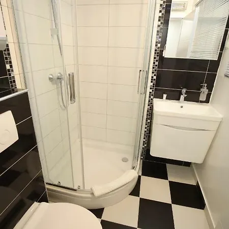 365 Guest house 3*